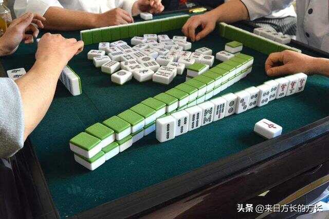 「热点资讯」土豪金麻将有没有挂!其实确实有挂的
