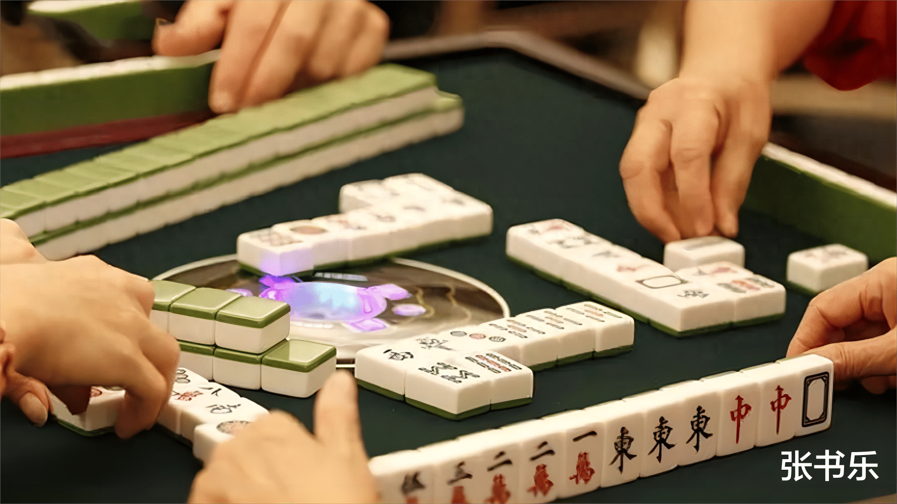 新教你‘‘山东麻将有挂吗”其实确实有挂 