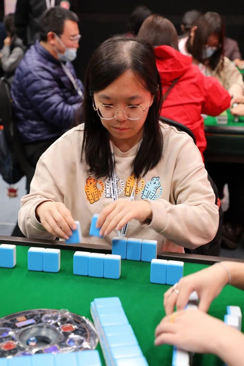 我来教教大家“微乐南昌麻将输的好惨怎么办”-太坑了原来有挂