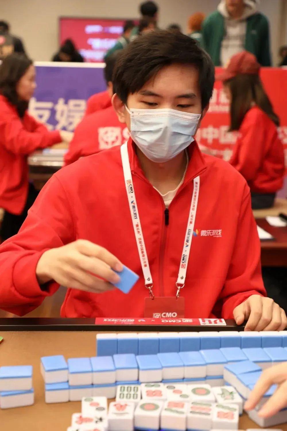 新教你‘‘微乐贵阳麻将开挂教程!其实确实有挂的