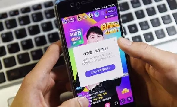新教你‘‘手机上打牌赢钱软件!其实确实有挂的