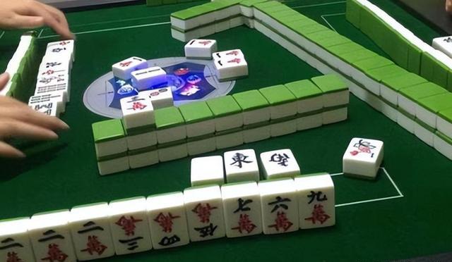 终于懂了！天天乐清麻将其实是有挂的(原来真的有挂)