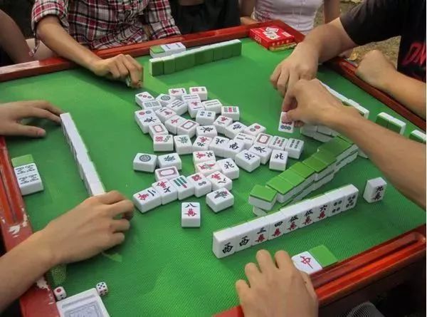 一分钟了解！微信打哈儿麻将输赢真的吗(助赢软件有规律吗)