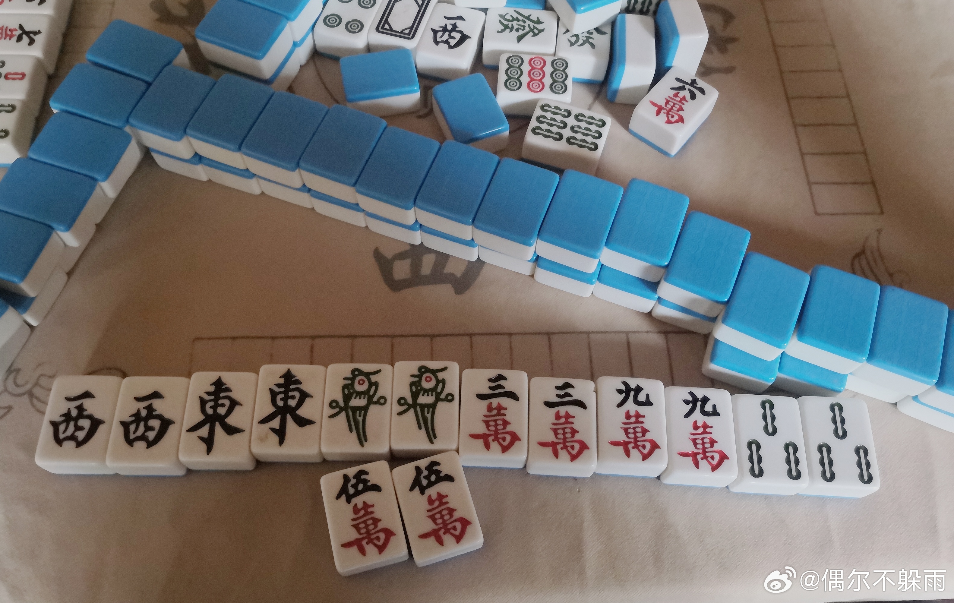 分享实测“17好友麻将有挂吗”玩家翻本必备神器