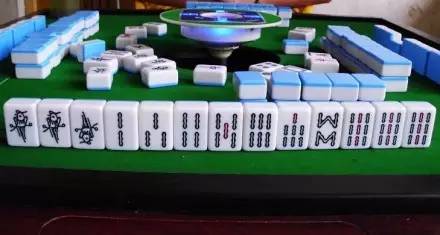 大神教教你！中至九江麻将其实是有挂的(如何拿好牌)