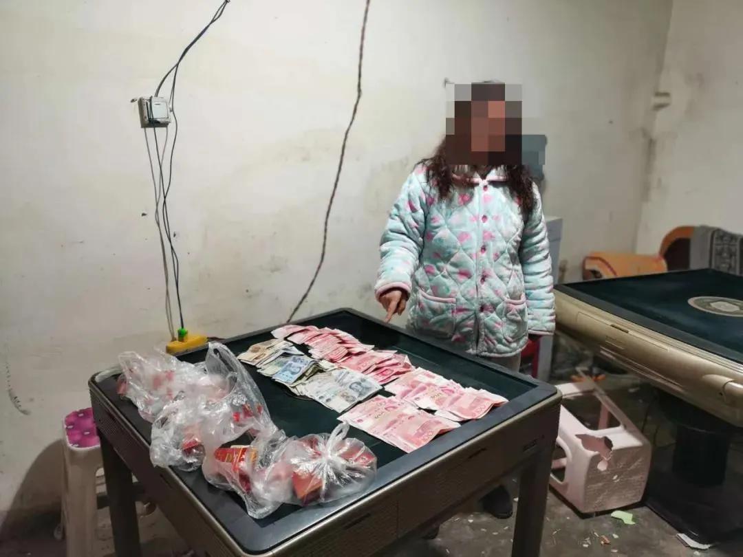 厉害了！贵阳捉鸡麻将确实真的有挂(怎样设置好牌)
