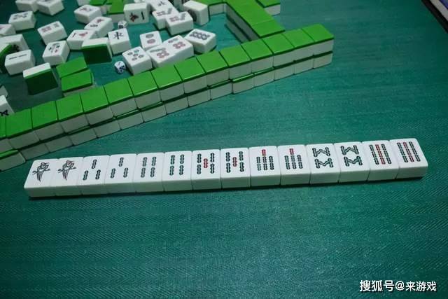一分钟揭秘！红中麻将十打九赢的打法(为啥我总是输)