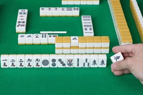 玩家必备攻略！边锋老友麻将为什么经常输(怎么打才赢)