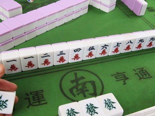 必备攻略！66红中麻将赢牌技巧(怎么总输有什么猫腻)