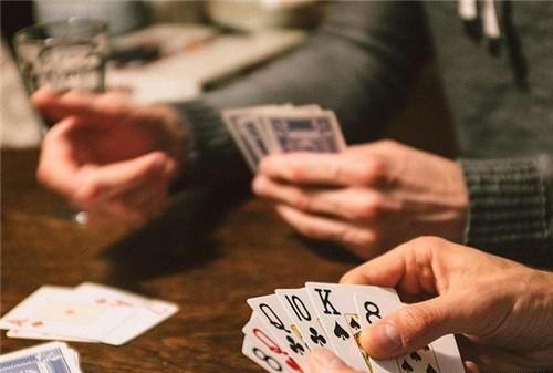 详细说明“扑克打三公分析仪价钱—详细解说+新浪科技