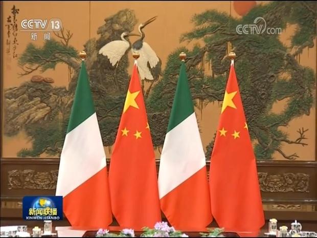 实测分享“普通纸牌出—详细解说+新浪科技