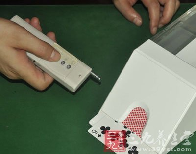 必看盘点揭秘!炸-金花听牌仪器《详细教程 新浪科技》