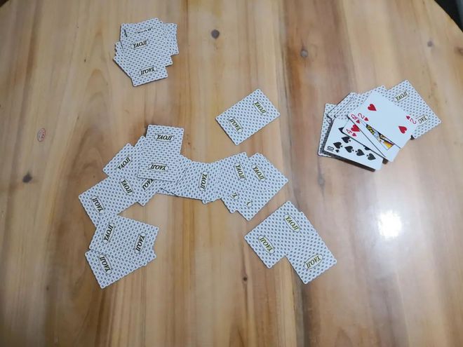 5分钟教会你“普通扑克三公设备_《爱问知识人 使用说明》