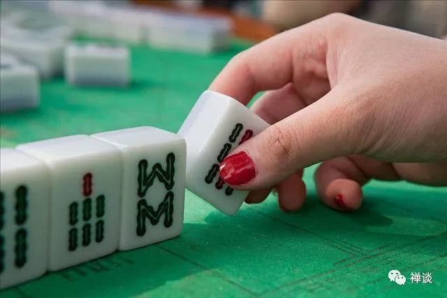 5分钟教会你“色子出老千方法快速记口诀方法一《我来教教你怎么赢 》