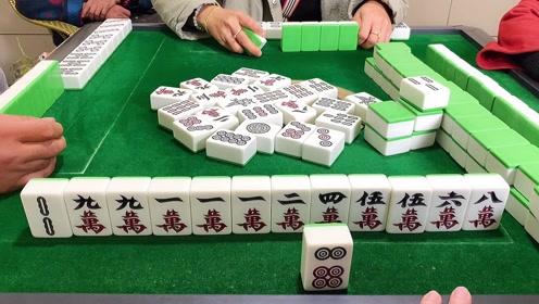开心泉州麻将外辅工具(究竟到底有挂吗)