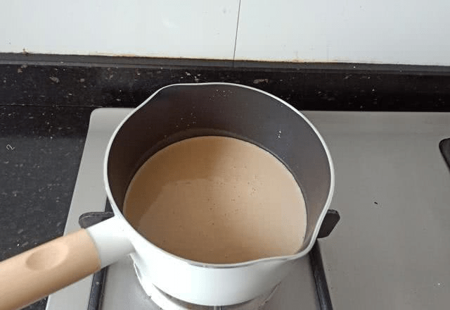 5分钟教会你“普通杯碗里色子用什么知道猜大小一《我来教教你怎么赢 》