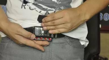 厉害了!普通扑克牌牌九技巧如何简单出老千方法一《我来教教你怎么赢 》