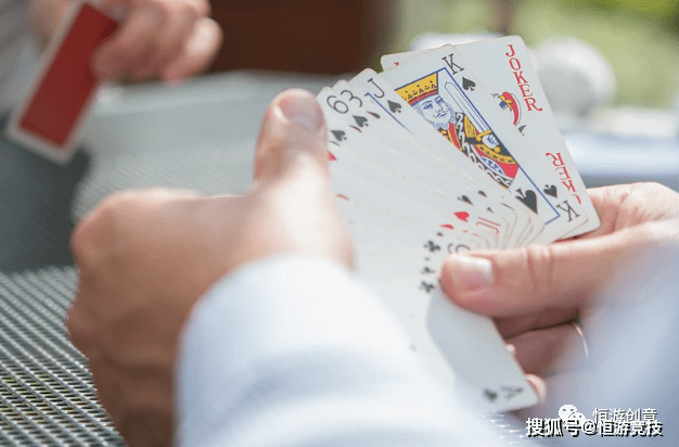 「热点资讯」打炸金花任意扑克牌有那种简单搞鬼方法—详细解说+新浪科技