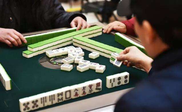 实测分享“扎金花发牌三招口诀大解密一《我来教教你怎么赢 》