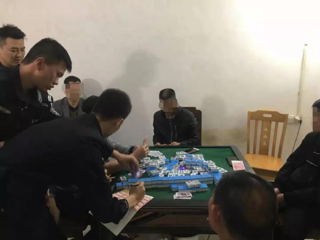 必备攻略中至赣州麻将插件购买(揭秘小程序助攻神器)