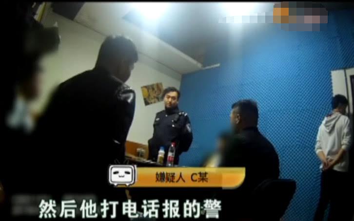 给大家爆料一下牌技扎金花出老千视频教程《详细教程 新浪科技》